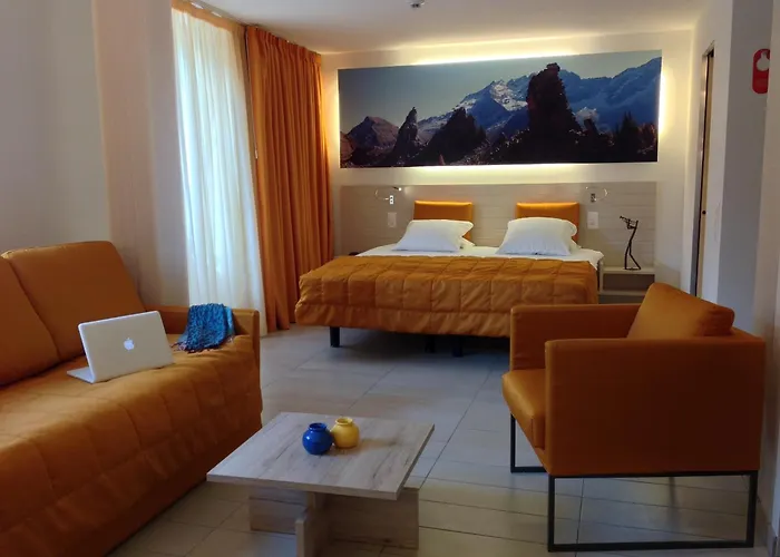 Tamaro 호텔 아스꼬나