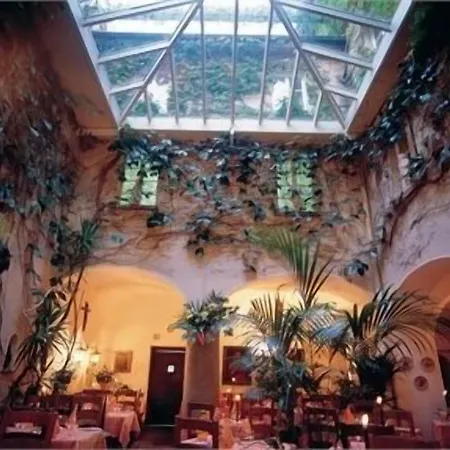 Tamaro Hotel